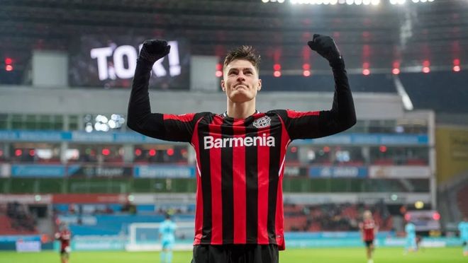 大学及半职 大学及半职